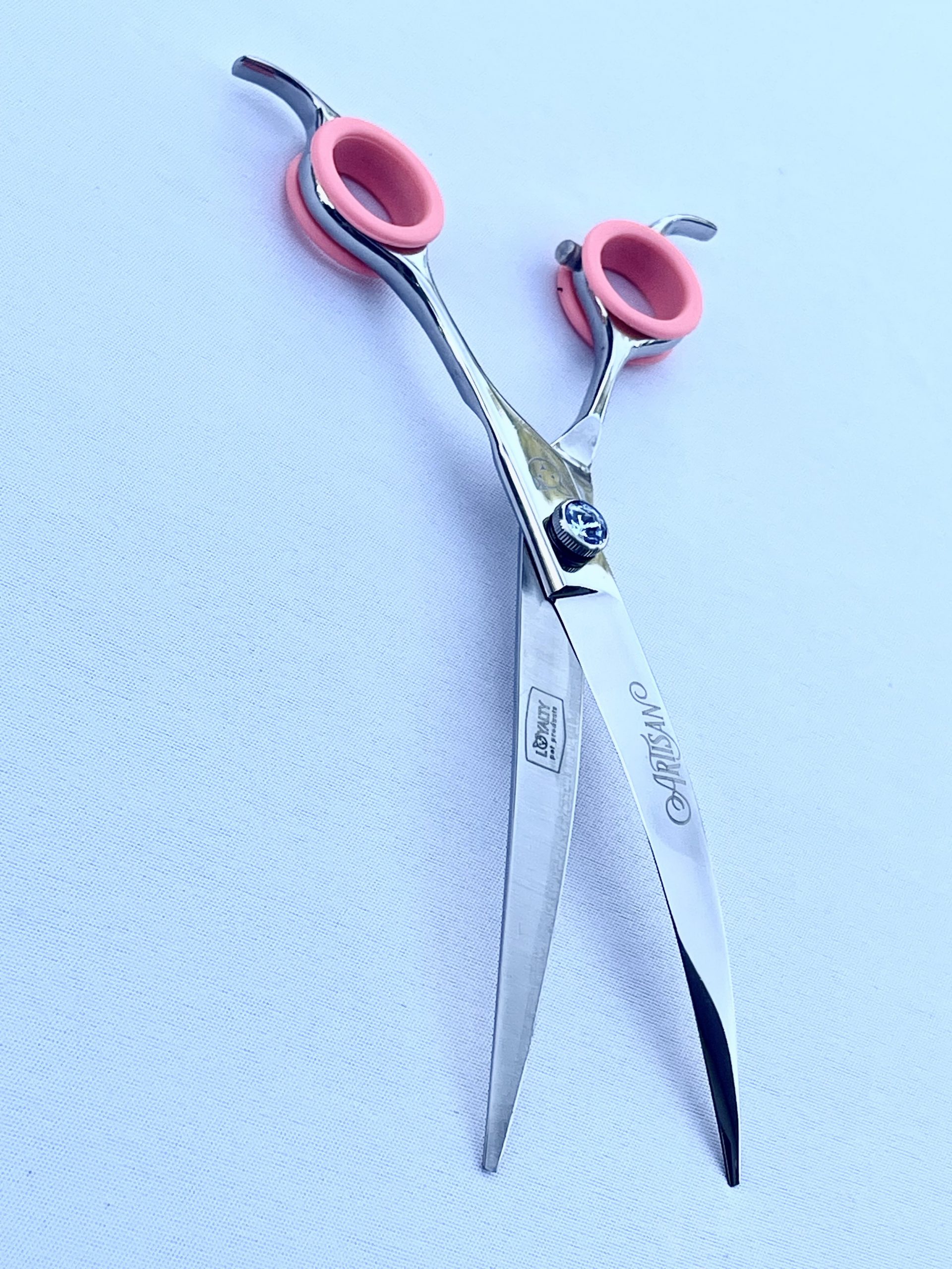 Handcrafted Scissors for Precision Cutting